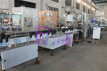 5000 BPH Doğrusal Su Dolum Ekipmanları, Plastik Şişeler Sıvı Dolum Makinesi