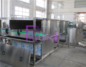 Elektrikli Sterilizatör Şişe Paketleme Makinesi Sistemi, Mühendislik Plastik Kayışlı Geri Kazanım Tankı Sistemi