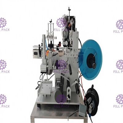 Yapışkanlı Etiket Şişe Etiketleme Makinesi 1800BPH Kare Şişe 3 Taraflı Yarı Otomatik