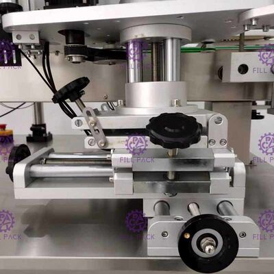 Kendinden Yapışkanlı Yuvarlak Şişe Etiketleme Makinesi PET Şişe Etiket Aplikatörü