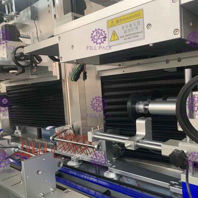 1L Pet Şişe Etiketleme Makinesi Panasonic Motor Kol Aplikatörü 400BPM