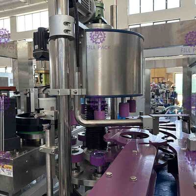 OPP Sıcak Tutkal Eriyik Su Şişesi Etiketleme / Yüksek Hızlı Etiketleme Aplikatörü