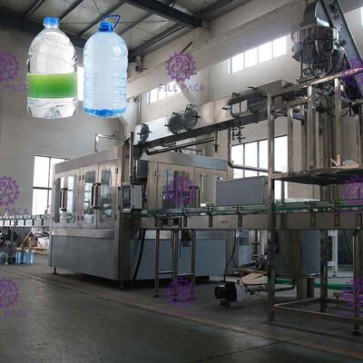 PLC Kontrollü 2500BPH Kapasiteli 5L Şişe İçme Suyu Dolum Tesisi