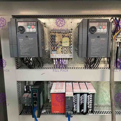 PLC Kontrol Yüksek Hızlı Otomatik Su Plastik / PET Şişe İçin Dolum Makinesi