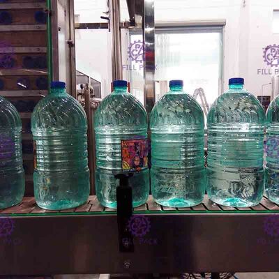 3L / 5L / 10L Maden Suyu Plastik Şişe 2 In 1 Yıkama Dolum Kapaklama Ekipmanları / Bitki / Makine / Sistem / Çizgi