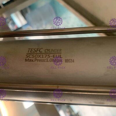 18.9L varil içme suyu üretim hattı için 300BPH Tam Otomatik 5 Galon Su Dolum Makinesi