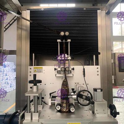 Bir Yapısı Sistem Üç Dolum 200BPH Doğrusal 5 Galon Su Varil