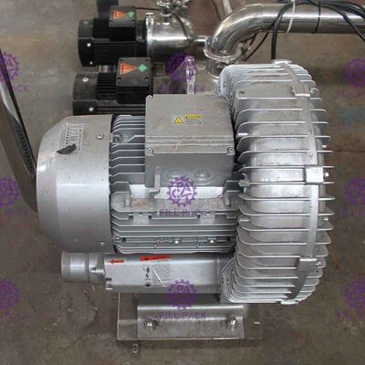 Çekme Halkası Kapaklı 3'ü 1 Arada Monoblok Cam Şişe Gazlı İçecek Dolum Makinesi