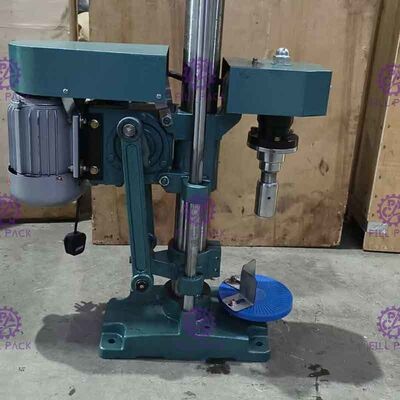 15BPM Alüminyum Vidalı Taç Yarı Otomatik Kapatma Makinesi
