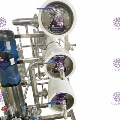 UV Sterilizatörlü Mineral Filtrasyon Paslanmaz Çelik Su Depolarıyla Su Arıtma Sistemi