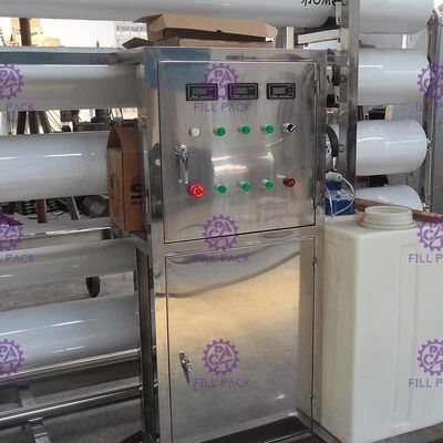 Aseptik Su Deposu Tankıyla 12TPH Fiberglas Konut RO Su Arıtma Sistemi