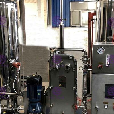 CO2 Karıştırıcı 1500L / H için Plakalı Eşanjör Karbonatlama Tesisi ile Çift Tank