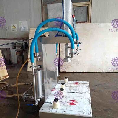 Yarı Otomatik Bira Dolum Makinesi Plastik Cam Şişe 2 Kafa Hattı Cihaz Dolgusu