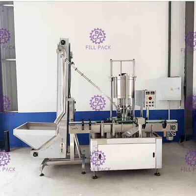 4 Kafaları Otomatik PET Vidalı Şişe Sızdırmazlık / Kapak / Capper Makinesi