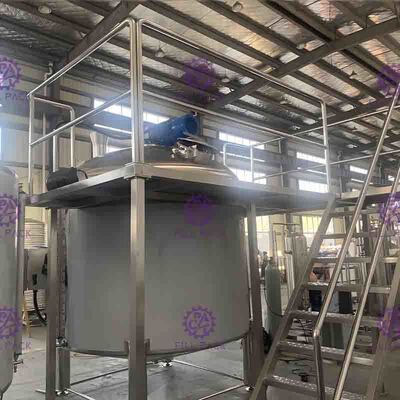 Hız ayarlı motorlu Alkolsüz İçecek İşleme Hattı binası için 2000L tek katmanlı tank