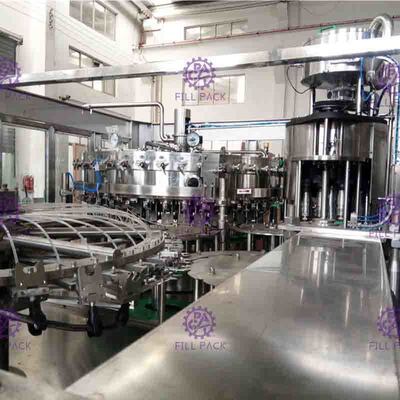PET Plastik Cam 3 In 1 Monoblok Soda İçecek İçecek Su Şişesi Üretim Makinesi / Ekipman / Bitki / Sistem