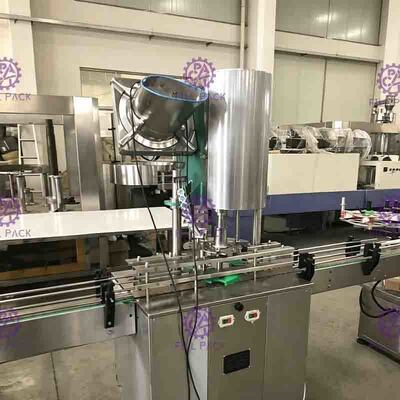 500ml için SUS304 Maden Saf Su Dolum Makinesi Ekipmanları