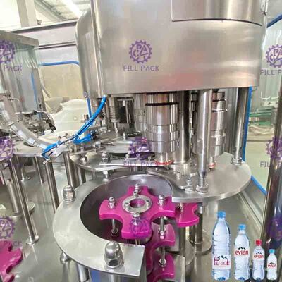 PET plastik Şişeler için Küçük Ölçekli Otomatik İçme Saf Su Dolum Makinesi Hattı Tesisi