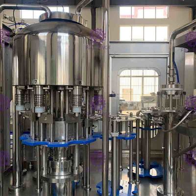 Sodasız İçecek İçin 3000BPH 2L PET Mineral Dolum Kapatma Etiketleme Makinesi
