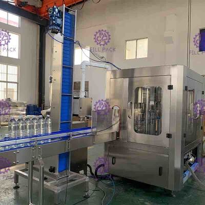 Yüksek doğrulukta Sodasız 300BPH 2L Maden Suyu Dolum Hattı