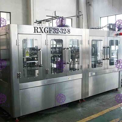 Sanayi Oto İçecek Dolum Ekipmanları Plastik Şişe Dolum Makinesi 3-in-1