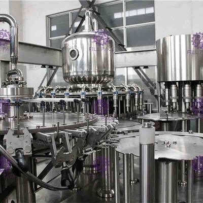 Sanayi Oto İçecek Dolum Ekipmanları Plastik Şişe Dolum Makinesi 3-in-1