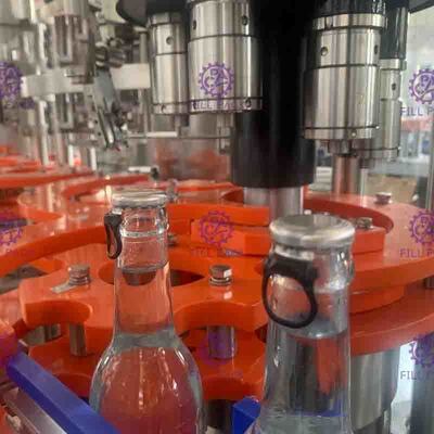 Çekme Halkası Kapaklı Otomatik 3'ü 1 Arada Pulp Granül Portakal Suyu İçecek Dolum Ekipmanı