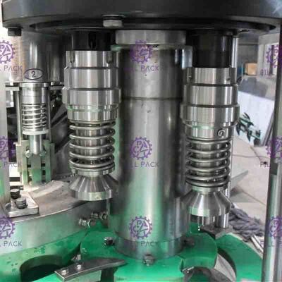 4.2KW Tam Otomatik Olmayan - Gaz Suyu İçecek Cam Şişe Dolum Makinesi İçin