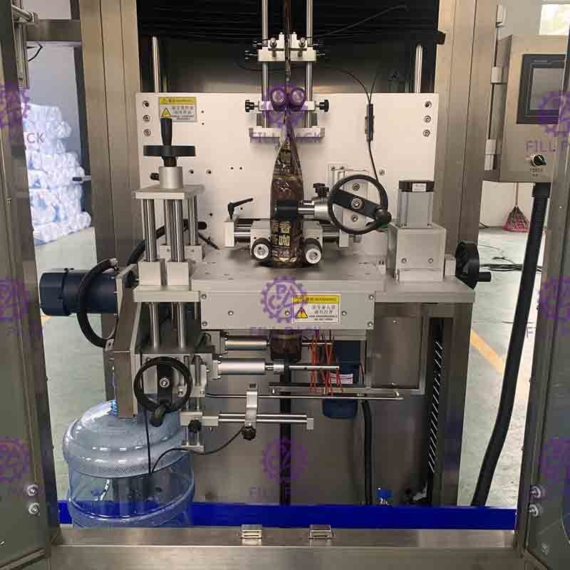 Tek Kafa Boyun Etiketleme Galon Etiketleme Makinesi Tam Otomasyon 300BPM