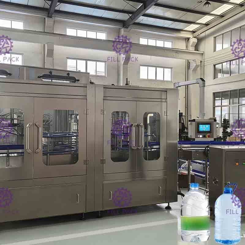 3L / 5L / 10L Maden Suyu Plastik Şişe 2 In 1 Rinser Dolgu Capper Ekipmanları / Bitki / Makine / Sistem / Çizgi