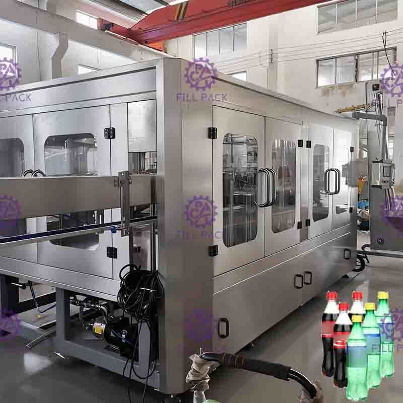 Yuvarlak 0.3 L-2L PET Şişe için 1 Gazlı İçecek Dolum Makinesi PLC Kontrol 3